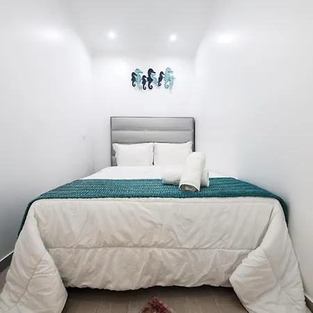 Dina House * نازاريه