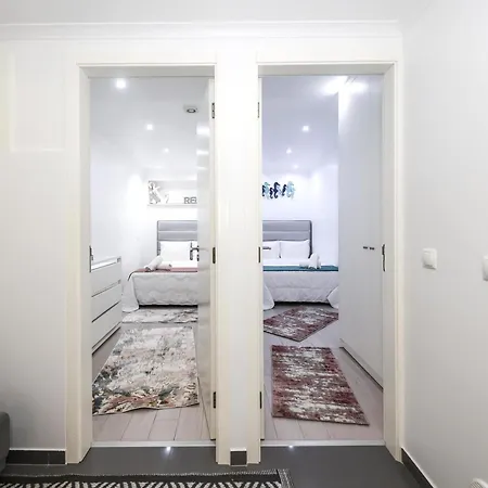 Dina House