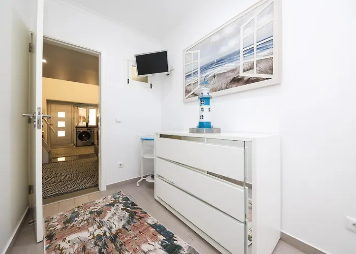 Dina House Lägenhet *