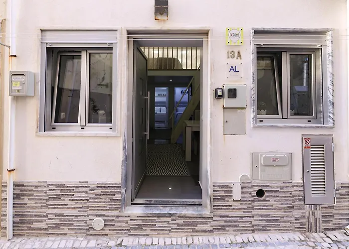 Dina House Lägenhet Nazaré