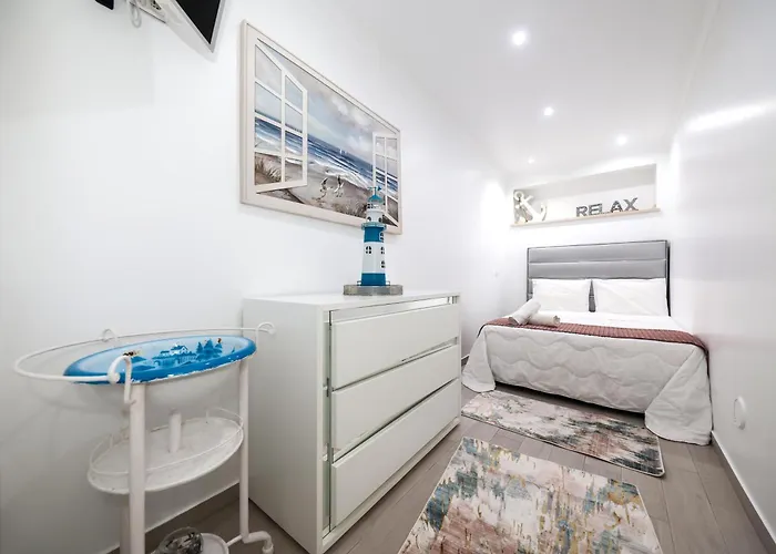 Dina House * Nazaré